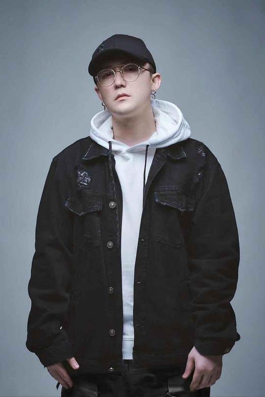 那吾克热·玉素甫江 LIL-NW照片