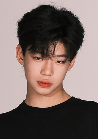 张轶程 Yicheng Zhang照片