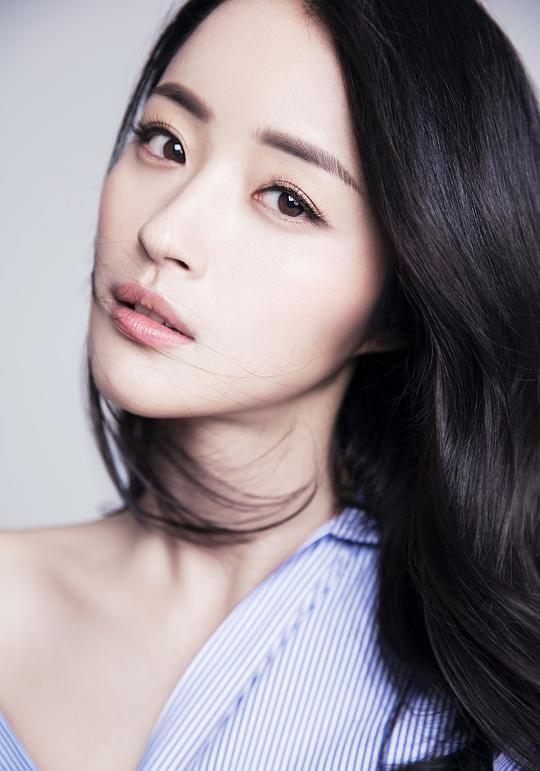 凌嘉 Eileen Ling照片