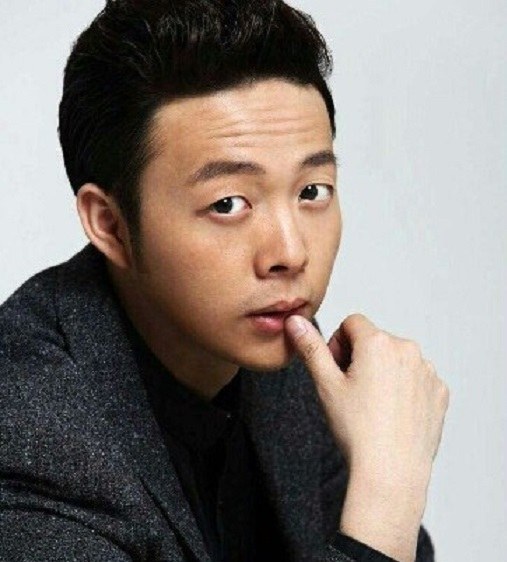 张圣岳 Shengyue Zhang照片