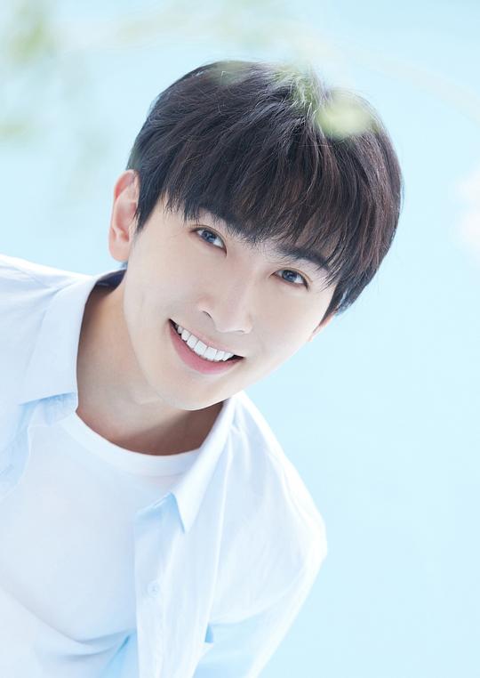 杨亘 Gen Yang照片