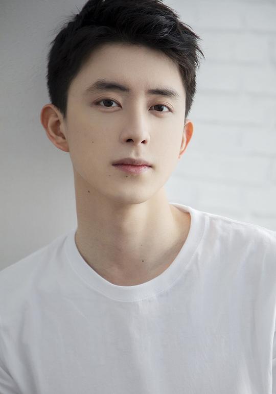 敖瑞鹏 Ruipeng Ao照片