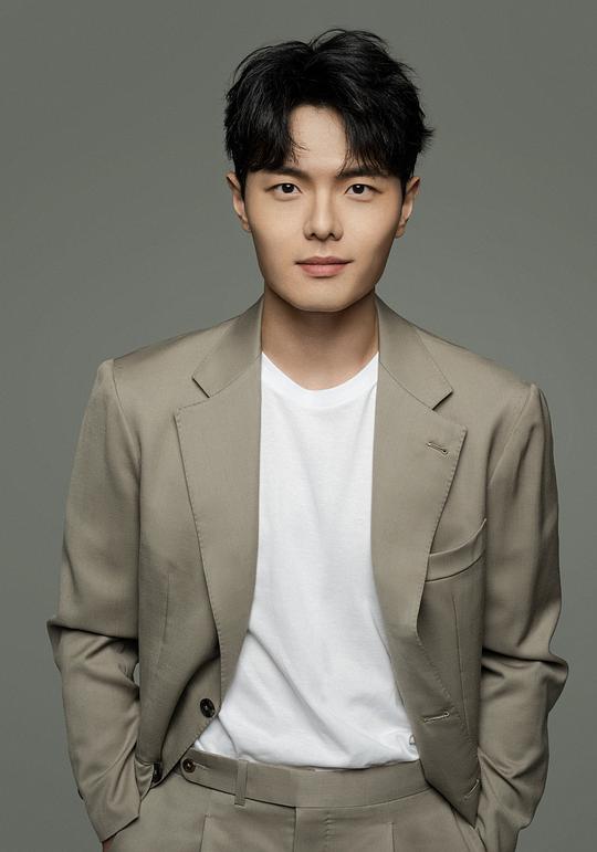 赵亦骥 Yiji Zhao照片