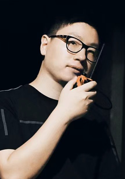 耿亮 Geng Liang照片