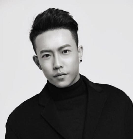 蓝骁 Xiao Lan照片