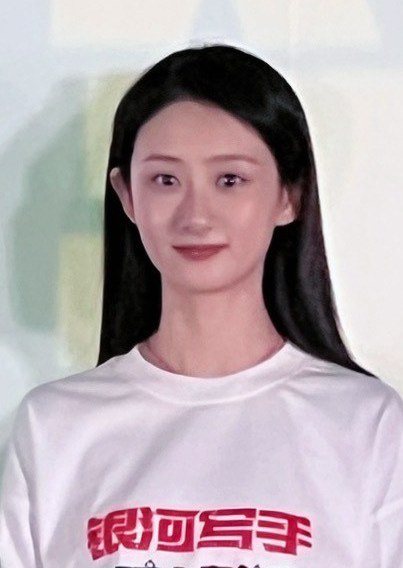 尹思淇 Siqi Yin照片