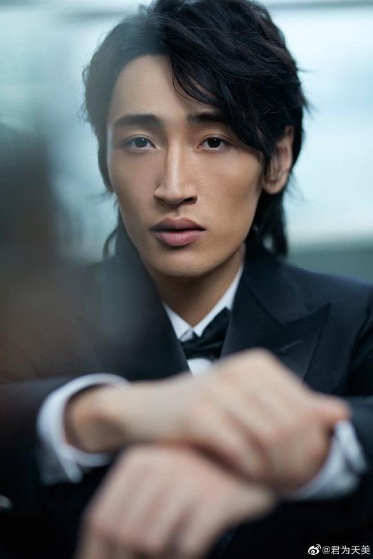 遇泓羊 Hongyang Yu照片