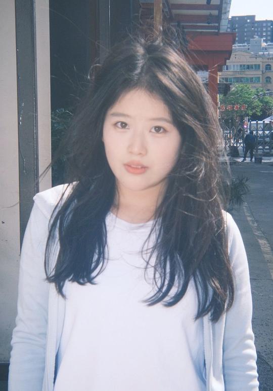 杨凯俐 karry照片