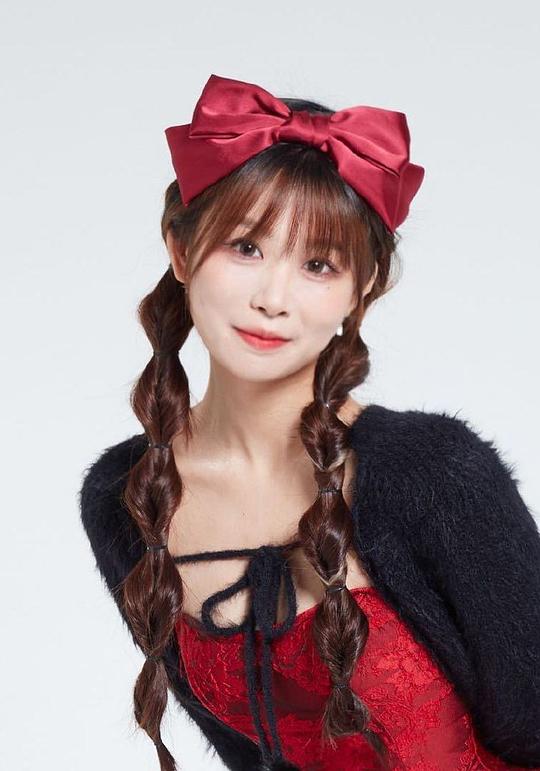 筱筝 Xiaozheng照片