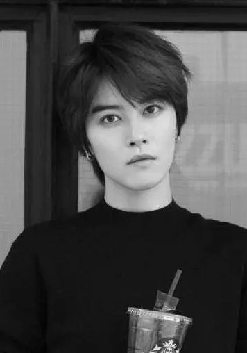 邢恩 En Xing照片