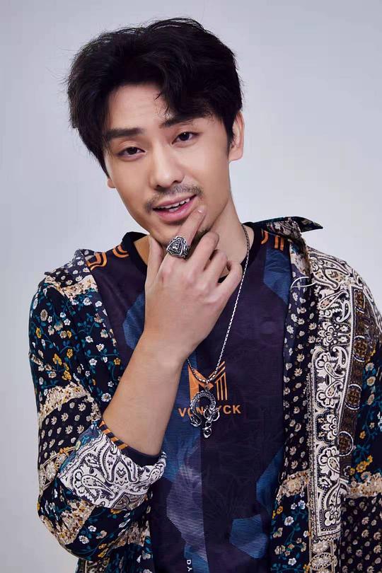 魏峰 Feng Wei照片