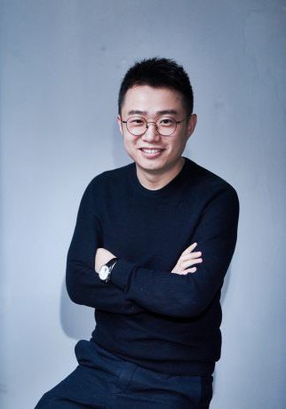 龙凌云 Lingyun Long照片