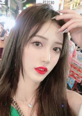 蔡沁芯 Qinxin Cai照片