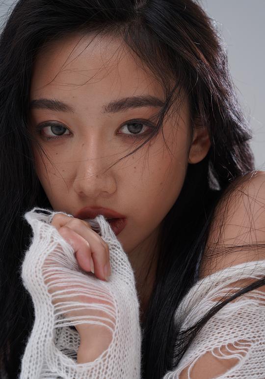 宋姿毅 Fang Fang照片