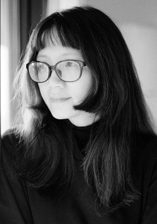 苏七七 Qiqi Su照片