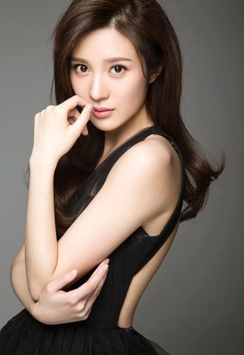 邬靖靖 Jingjing Wu照片