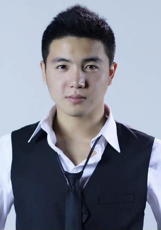 李智恒 LIUWA照片