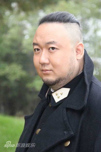 刘昊岩 Haoyan Liu照片