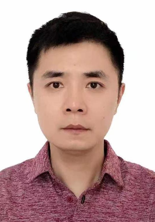 周毅 Yi Zhou照片