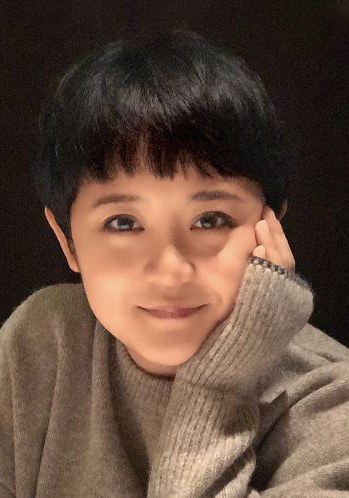 田梓汐 Zixi Tian照片