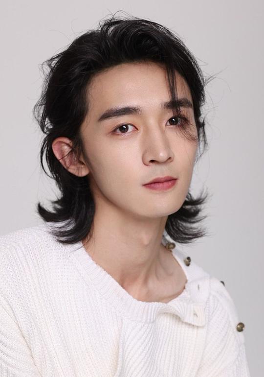 宫正晔 Zhengye Gong照片