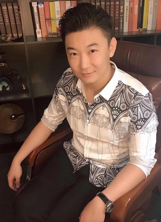 苏士为 Shiwei Su照片