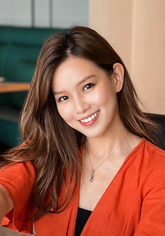 张筠 Christy Cheung照片