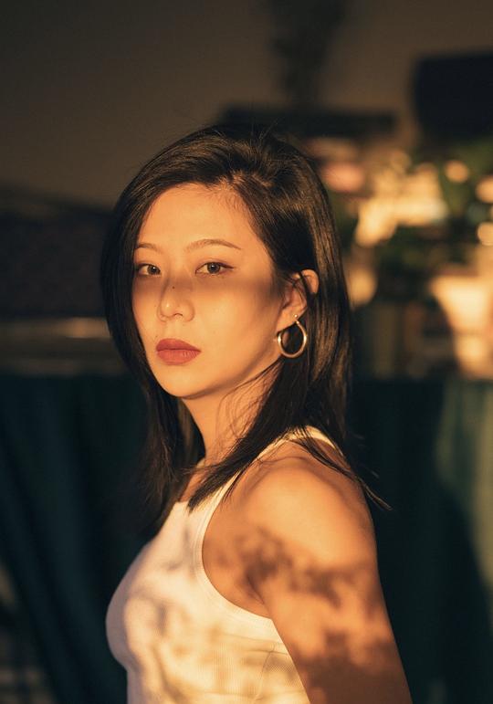 刘宽 Kiva Liu照片