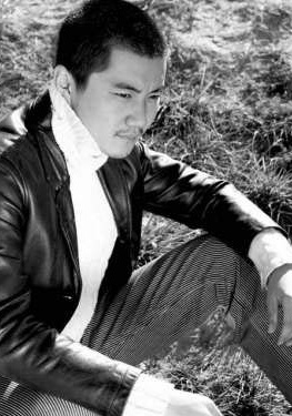 郎峰 Feng Lang照片