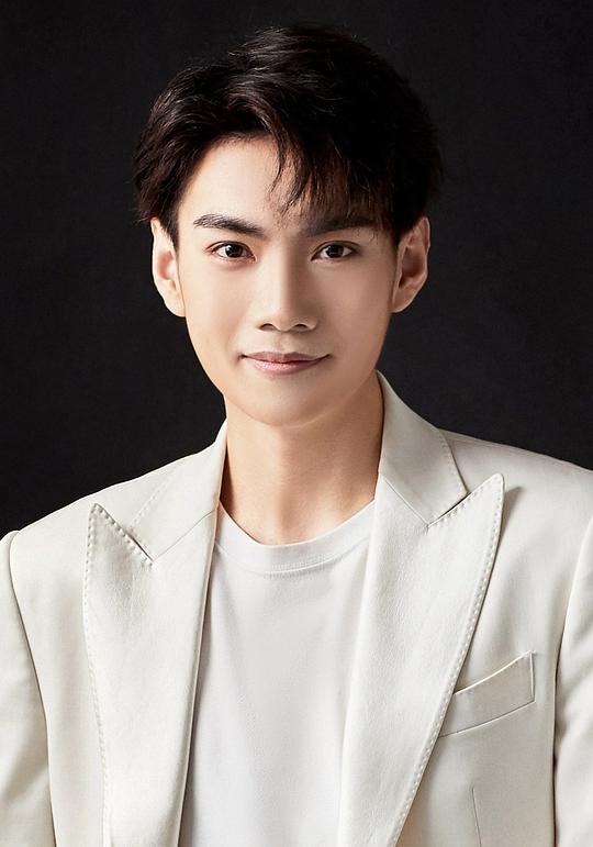 张康康 Kangkang Zhang照片