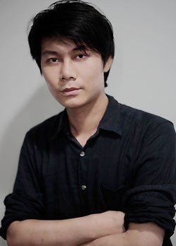 何自强 Ziqiang He照片