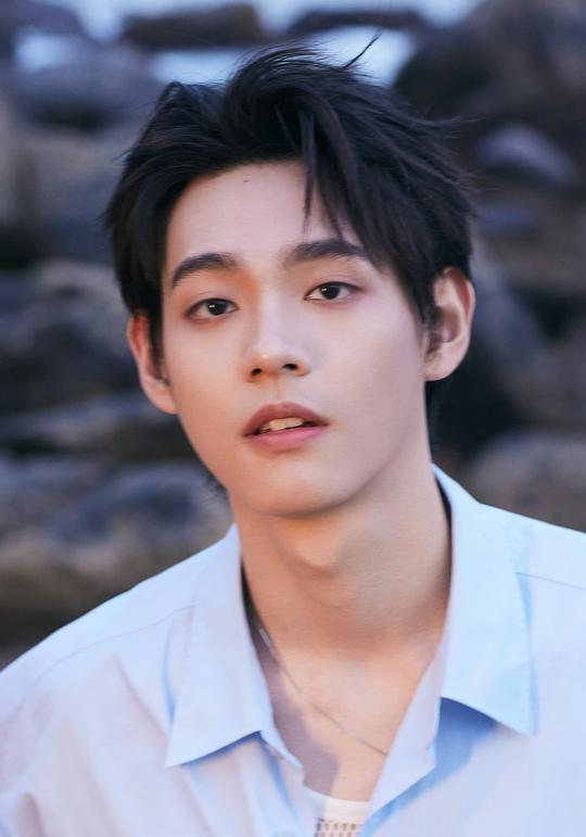 田鸿杰 Hongjie Tian照片