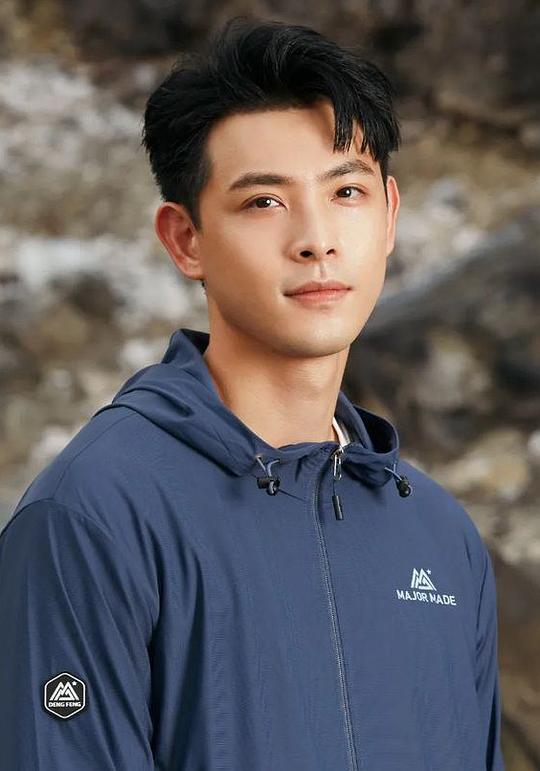 连晨翔 Simon Lien照片