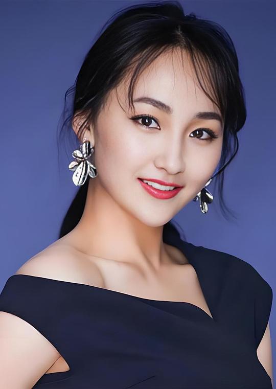 辛月 Yue Xin照片