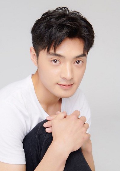 刘一默 Yimo Liu照片