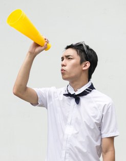 阎成诚 Color Yan照片