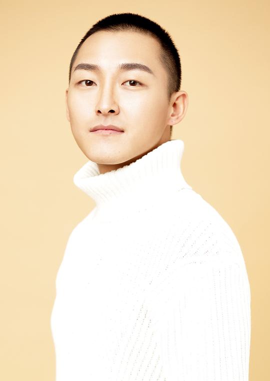 程旭 Xu Cheng照片