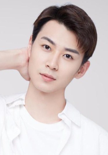 王卓达 Zhuoda Wang照片