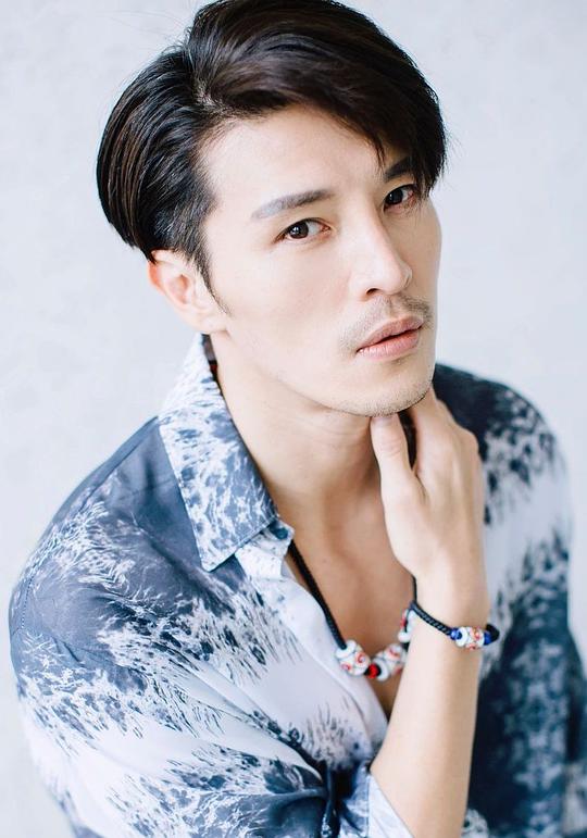 龙语申 Trent Chen照片