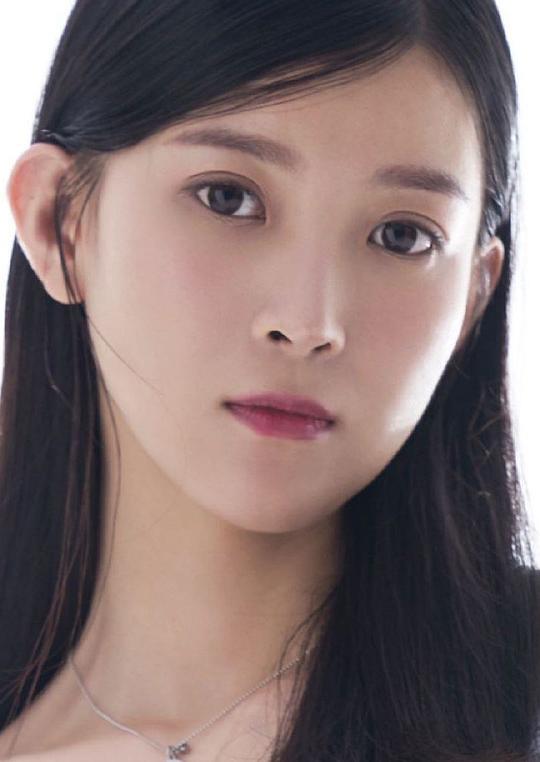 王薪茹 Xinru Wang照片