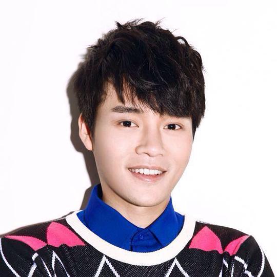 童伟 Wei Tong照片