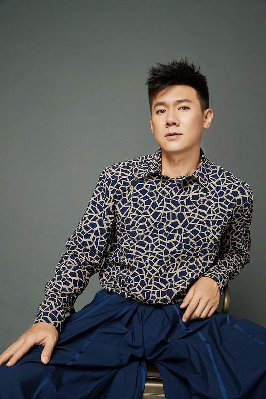 姜浩严 Haoyan Jiang照片