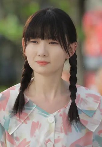 李昕玥 Xinyue Li照片