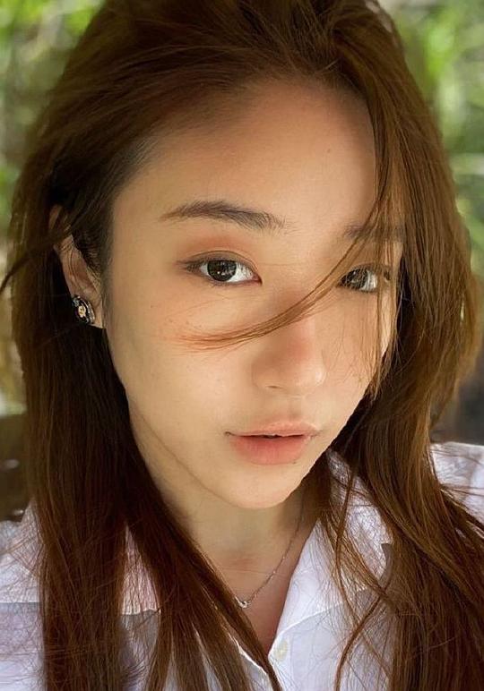 周英俊 Yingjun Zhou照片