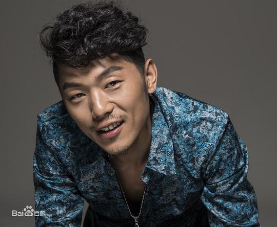 周纪伟 Jiwei Zhou照片