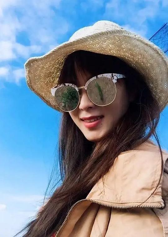 于明卉 Minghui Yu照片