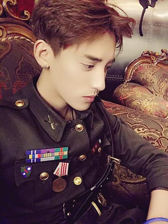 赵诚宇 Chengyu Zhao照片