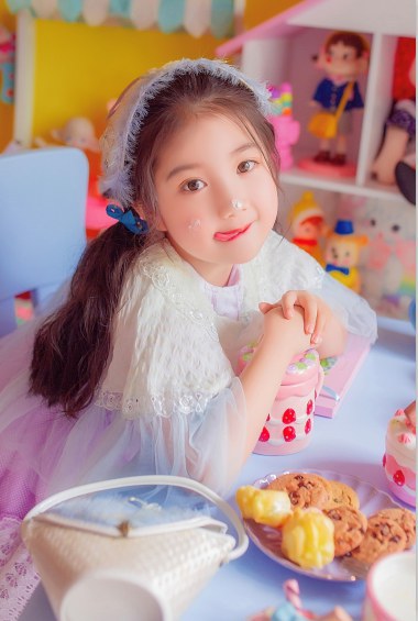 小葱花 Shang Cong照片