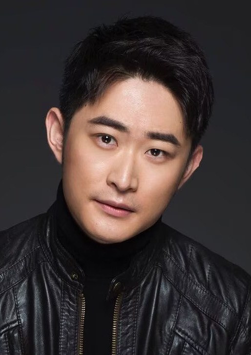 管博文 Bowen Guan照片