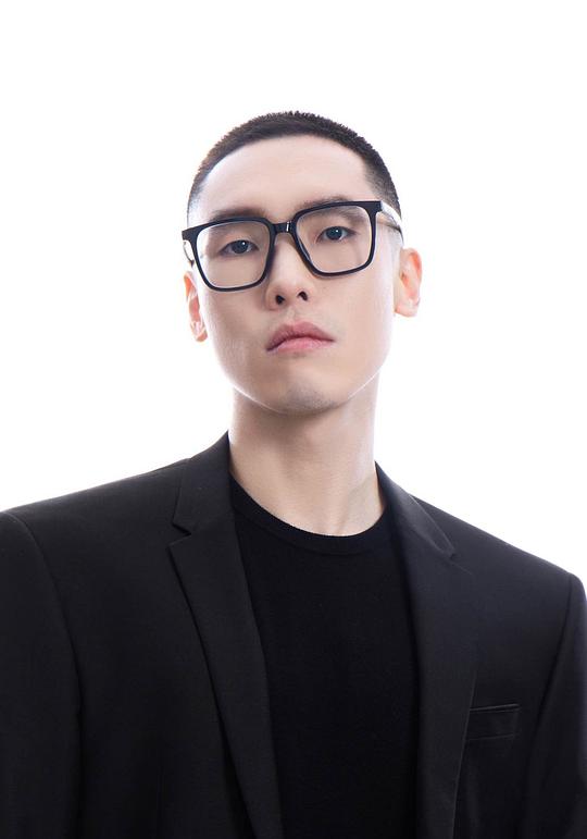 澈与炻 Yushi Che照片